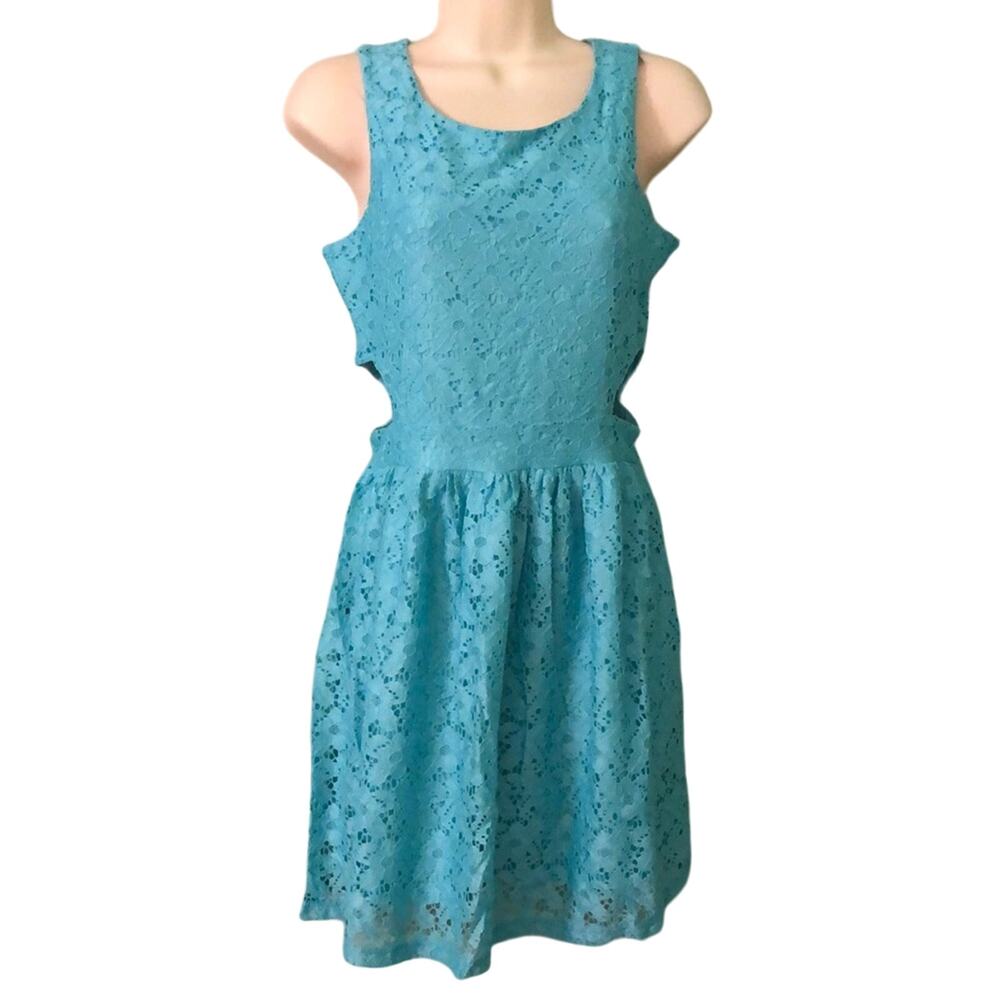 Wet Seal NWT Lace Dress with Cut-outs Juniors Size Medium Party Summer Y2K